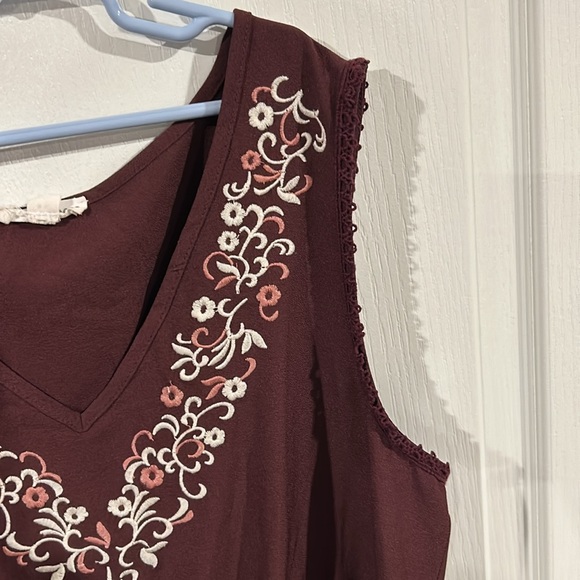 Tank Top - Picture 4 of 6